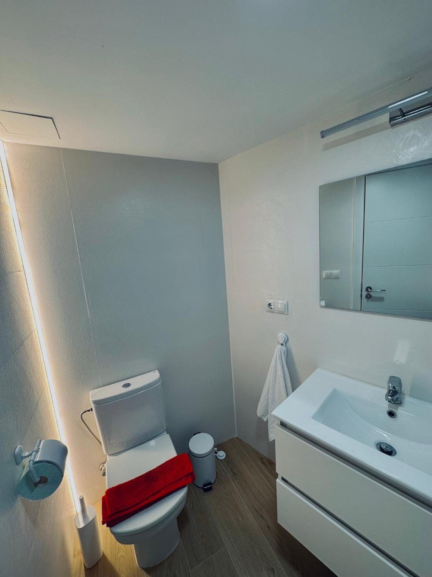 Apartamentos Arraez Almeria Exterior photo